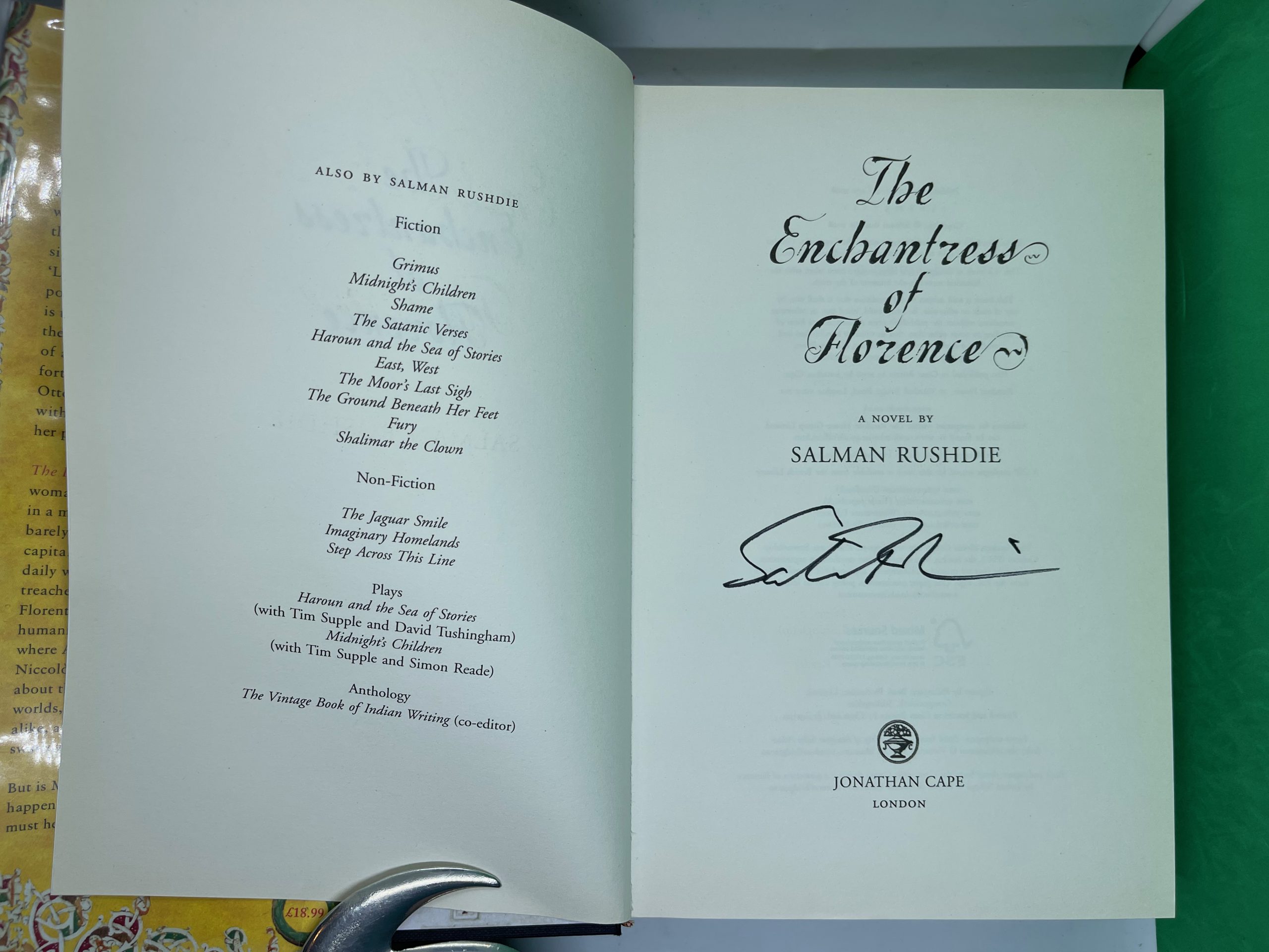 The Enchantress of Florence (SIGNED) - Image 4
