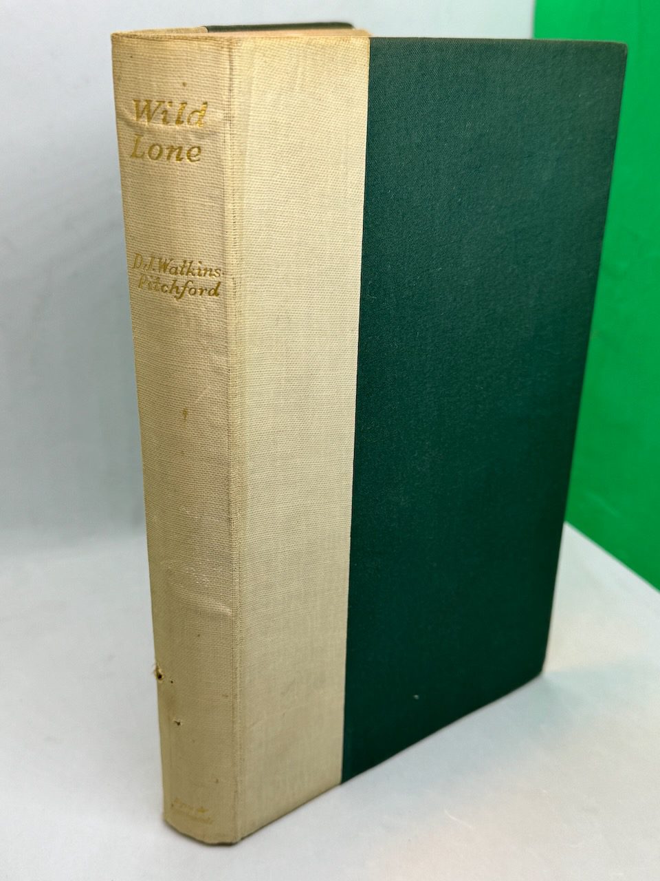 Wild Lone: the story of a Pytchley Fox