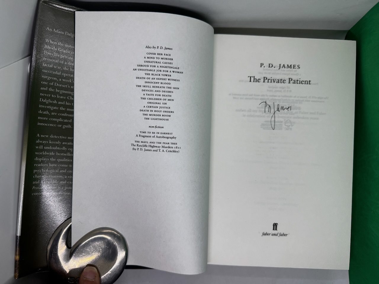 The Private Patient (An Adam Dalgliesh mystery) (SIGNED) - Image 5