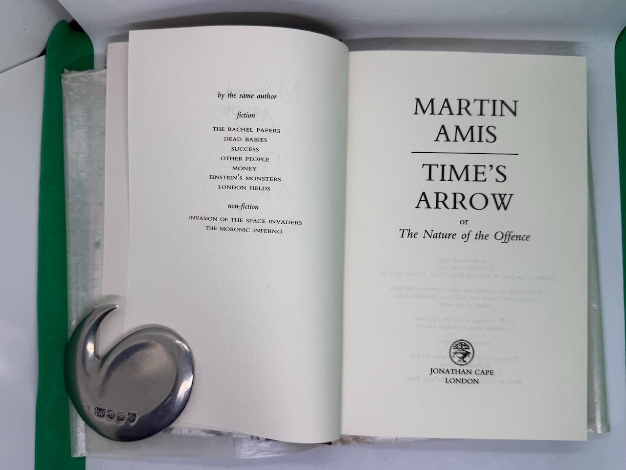 Time's Arrow, or The Nature of the Offence (SIGNED) - Image 7